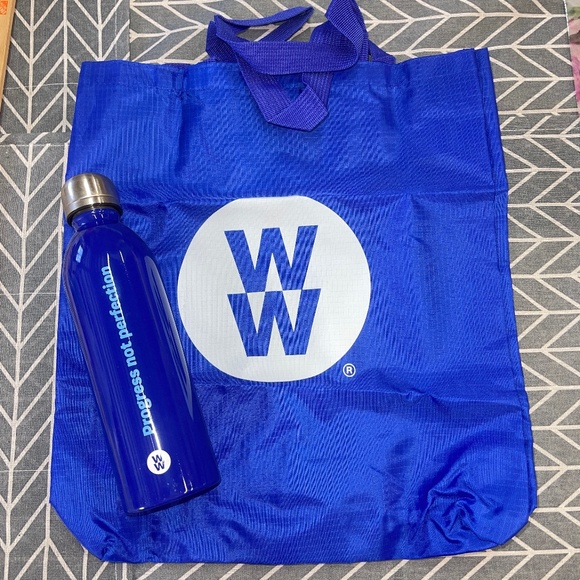 NEW Weight Watchers Progress Not Perfection WW 16 oz Canteen Water Bottle & Bag - Picture 1 of 1